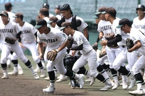 甲子園練習に臨む福山の選手たち(撮影･前田充)