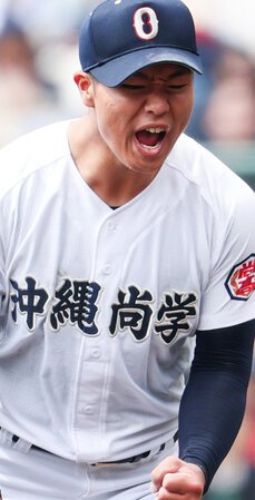 沖縄尚学の末吉良丞＝3月19日、阪神甲子園球場