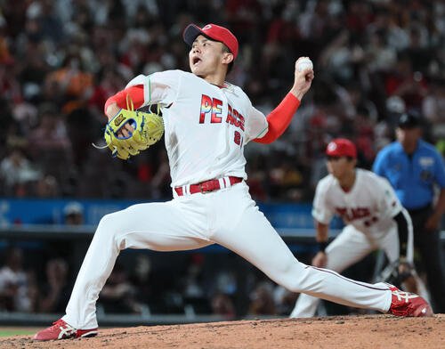 広島対巨人　ピースナイター2026 7回表巨人、広島4番手の辻大雅(撮影･加藤孝規)