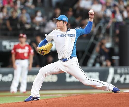 日本ハム対楽天　日本ハム先発の加藤貴之(撮影･黒川智章)