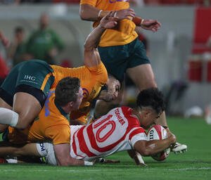 日本対オーストラリア　前半、トライを決める伊藤龍之介(撮影･水谷安孝)