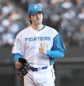 日本ハム対楽天　8回表、無失点に抑える有原航平(撮影･黒川智章)
