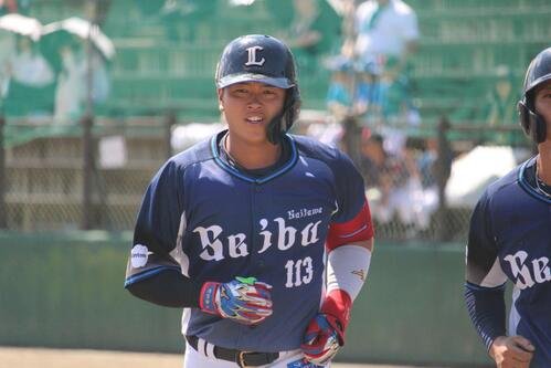 北海道独立リーグ選抜との練習試合で本塁打を放った西武野田海人(撮影･金子真仁)