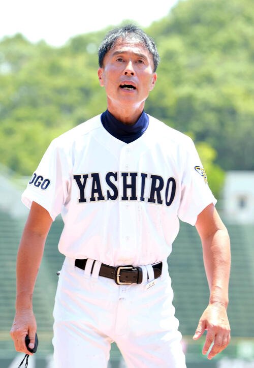 社の山本巧監督(2026年撮影)