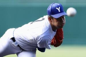 敦賀気比対横手　先発登板する横手･佐藤宙斗(撮影･河田真司)