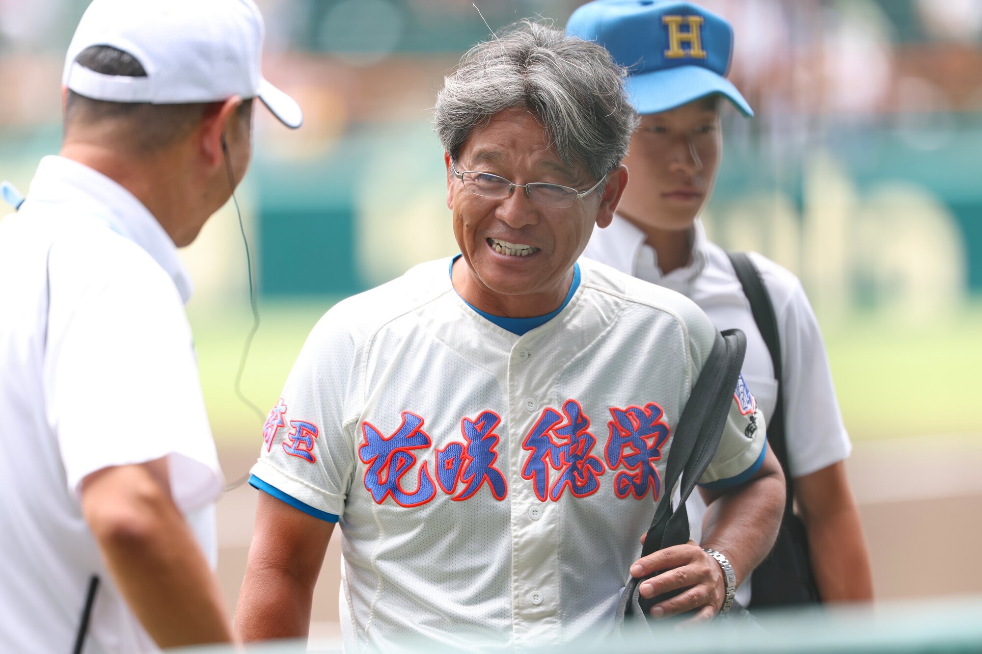 花咲徳栄―仙台育英　試合前、笑顔をみせる花咲徳栄の岩井隆監督=小林一茂撮影