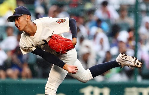 佐野日大対神村学園　神村学園2番手で登板する龍頭汰樹(撮影･加藤哉)