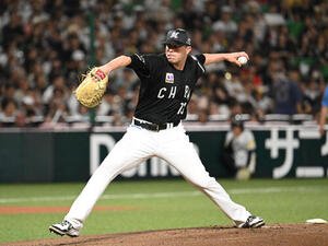 ソフトバンク対ロッテ　ロッテ先発のサム･ロング(撮影･林敢治)