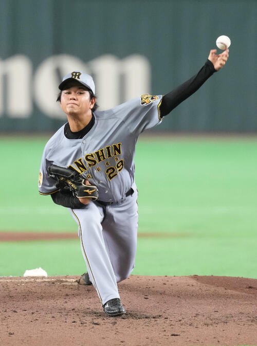 巨人対阪神　阪神先発の高橋遥人(撮影･足立雅史)