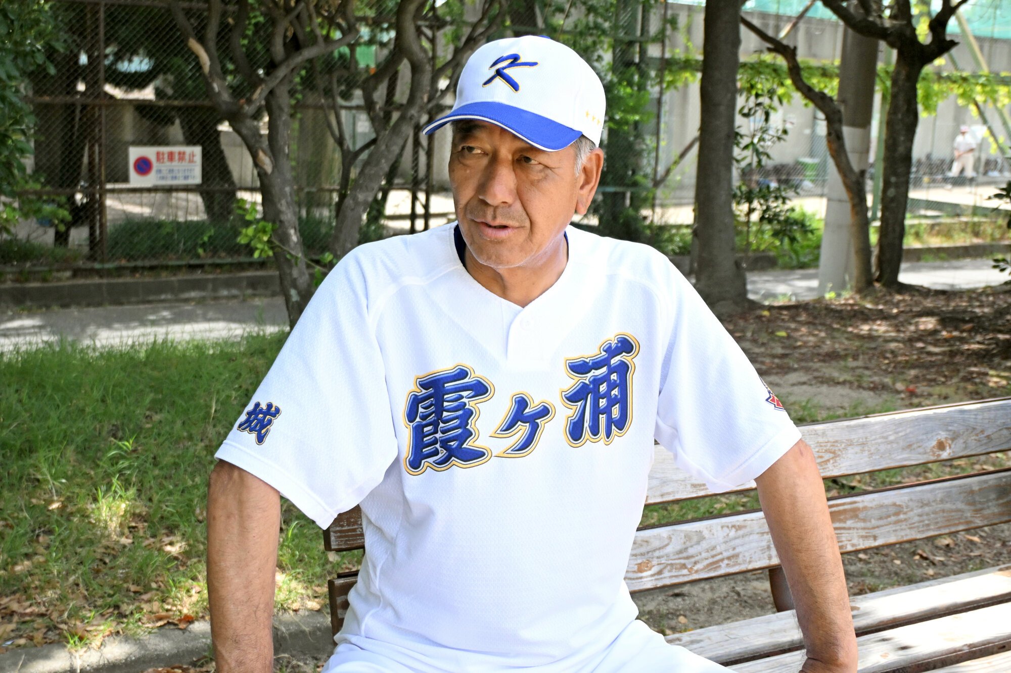 霞ケ浦の高橋祐二監督=2026年8月11日午前10時50分、兵庫県西宮市、後藤隆之撮影