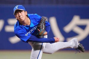 中日対DeNA 5回裏、力投するDeNA先発の深沢鳳介(撮影･森本幸一)