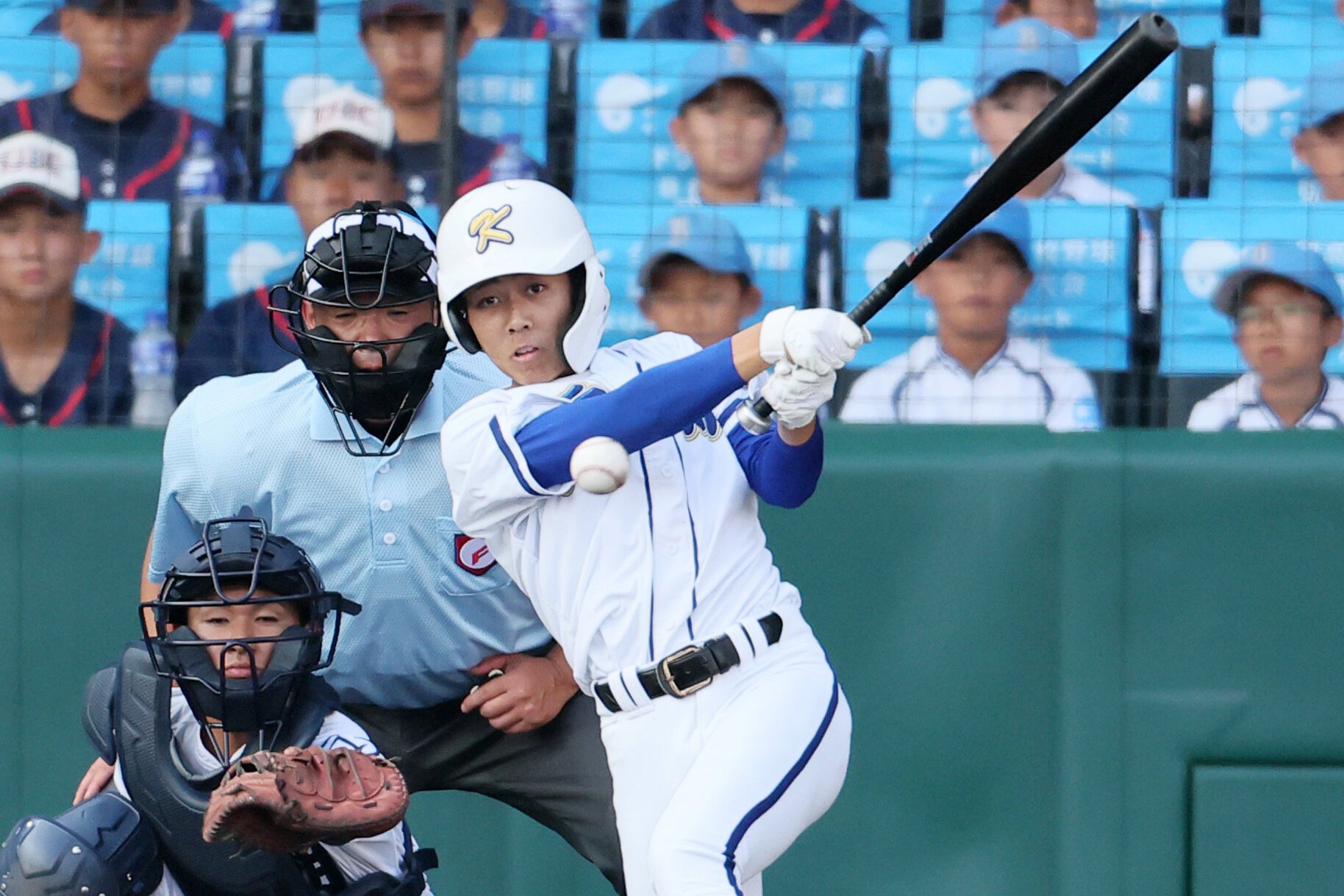 鳴門渦潮―霞ケ浦　二回裏霞ケ浦2死二塁、野口は中前に先制適時打を放つ