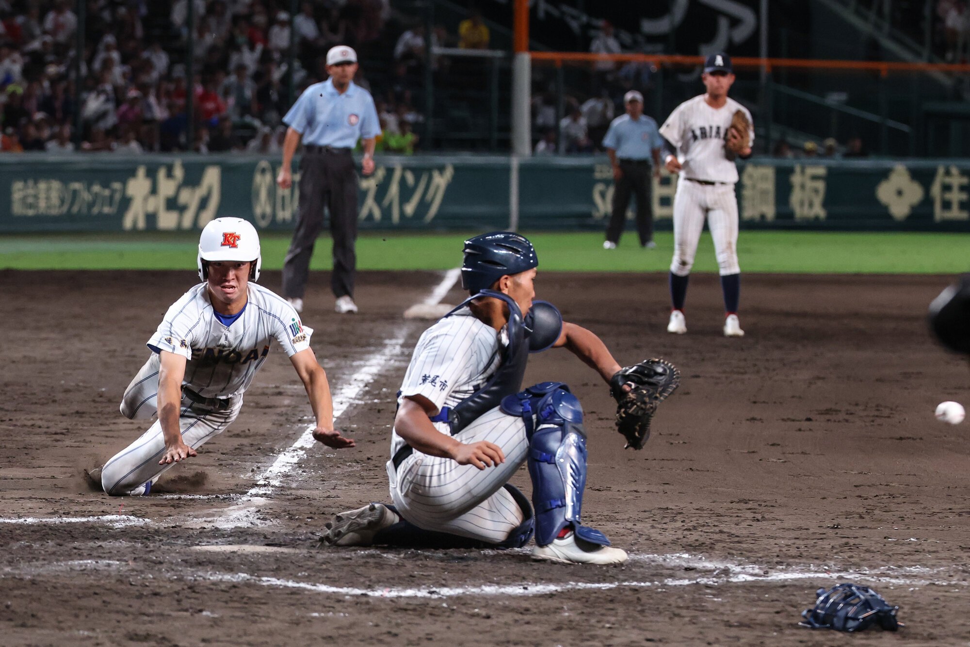 延長十回、｢ほんの一歩｣届かず　有明、真っ向勝負でサヨナラ負け