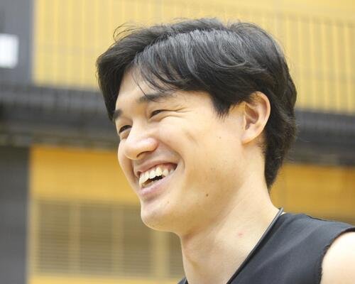 取材に応じるバスケットボール男子日本代表の渡辺雄太