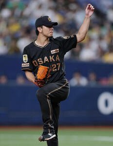 阪神対ヤクルト　力投する阪神先発の伊藤将司(撮影･前田充)