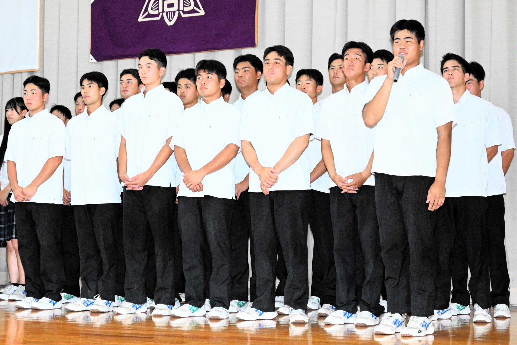 花巻東･古城主将｢悔いない｣と甲子園8強を報告　大学野球の道へ