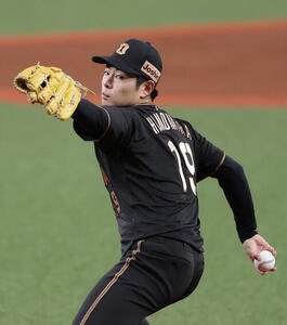 阪神対ヤクルト　力投する阪神先発の下村海翔(撮影･前田充)