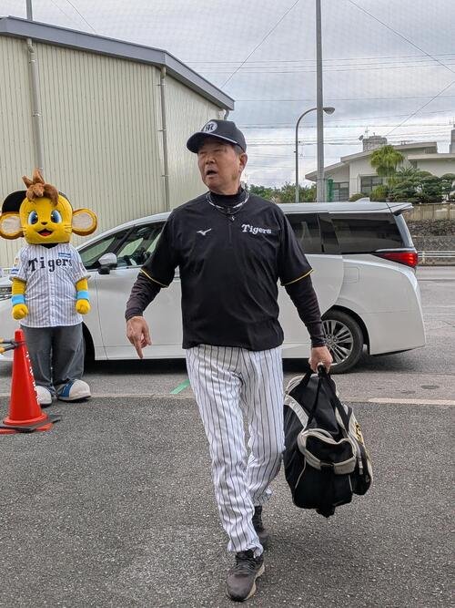 阪神平田2軍監督(2026年2月撮影)
