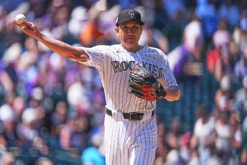 7敗目を喫したロッキーズ菅野智之(AP)