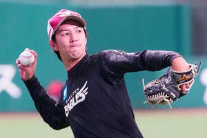 西武対楽天　試合前練習を行う楽天岸孝之(撮影･江口和貴)