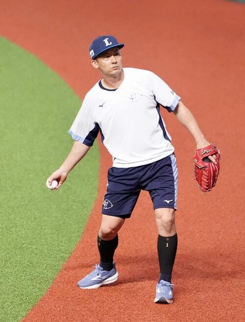 西武対楽天　試合前練習を行う西武栗山巧(撮影･江口和貴)