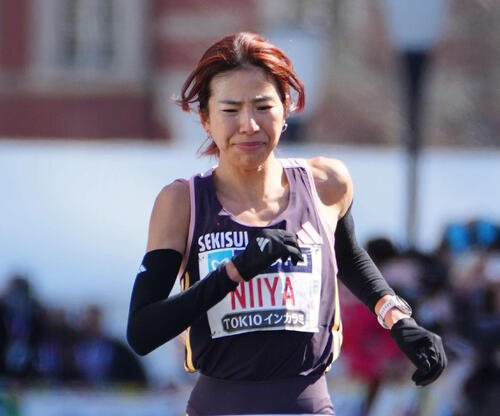 新谷仁美(24年3月撮影)