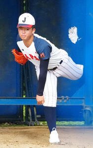 ブルペン投球する杉本真滉(撮影･江口和貴)
