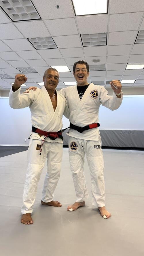 ヒクソン･グレイシー(左)と高田延彦氏