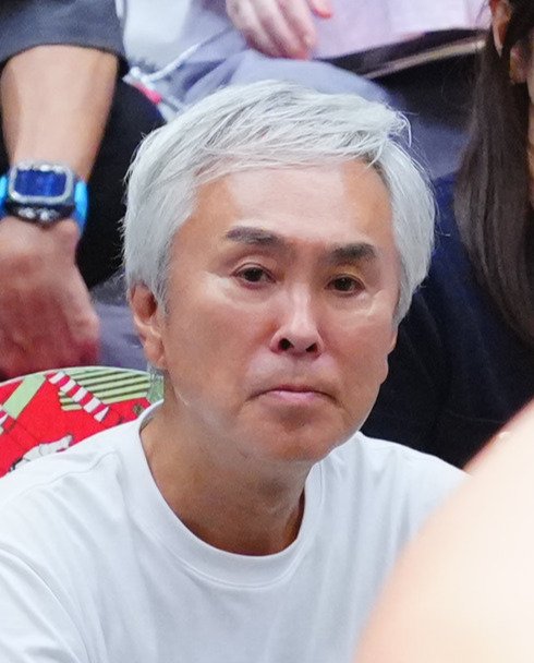 大相撲秋場所初日を観戦する石原伸晃氏(2026年9月13日撮影)