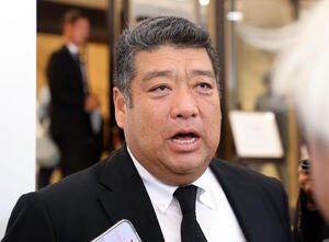 横浜･渡辺元智元監督のお別れの会に出席し、報道陣の質問に答える大阪桐蔭の西谷浩一監督(撮影･浅見桂子)