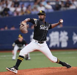 オリックス対ソフトバンク　ソフトバンク先発のリバン･モイネロ(撮影･宮崎幸一)