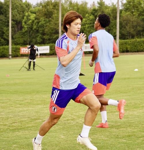 愛知･名古屋アジア大会1次リーグ第2戦キルギス戦に向けて調整したU－21日本代表MF大関友翔