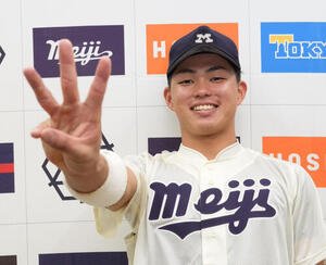 明大対東大　リーグ戦通算3割超えを目標に掲げた明大･榊原七斗(撮影･小沢裕)♯東京･神宮球場　東京6大学野球秋季リーグ戦　
