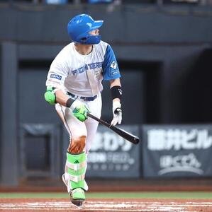 日本ハム対オリックス　6回裏日本ハム1死、21号本塁打を放つ清宮幸太郎(撮影･黒川智章)