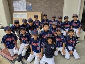 第2回今岡杯なにわキッズソフトボール大会に参加した竹内監督が率いる大開子ども会(撮影･寺尾博和)
