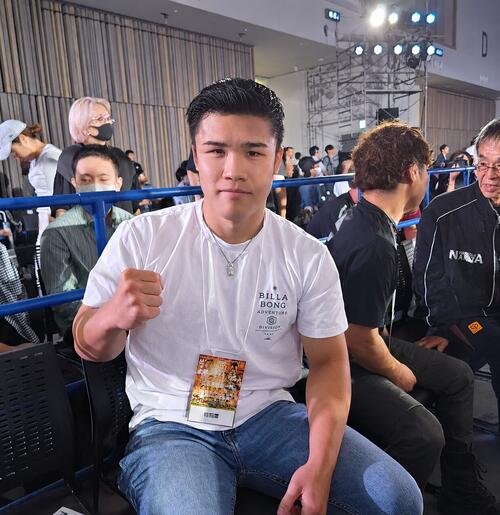 東洋太平洋、WBOアジア･パシフィック、日本ウエルター級王座統一戦を視察した前東洋太平洋同級王者田中空