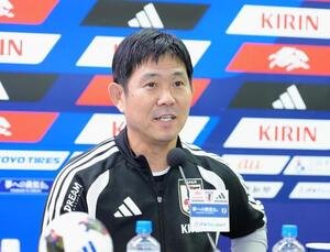 公式会見に臨む森保一監督(撮影･足立雅史)