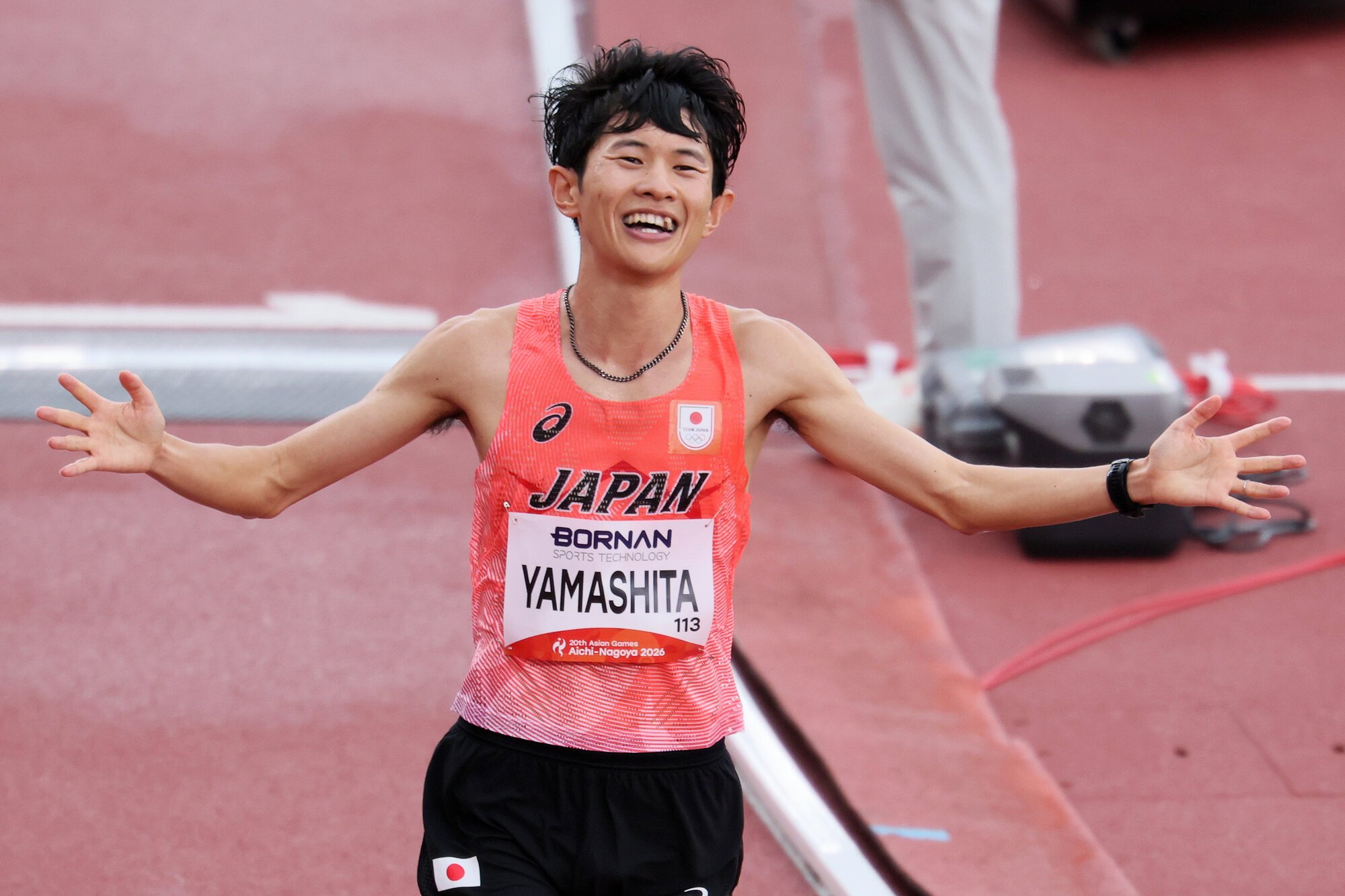 愛知･名古屋アジア大会　陸上の男子マラソンで優勝した山下一貴=田辺拓也撮影