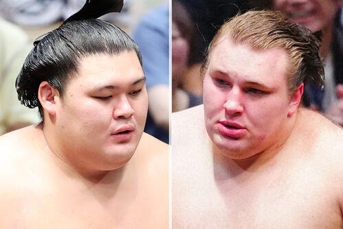 大の里(左)と安青錦