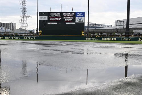 降雨中止となったファーム･リーグ西地区阪神対ソフトバンク(撮影･和賀正仁)