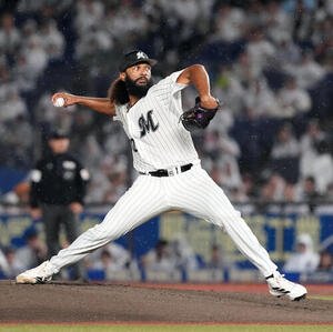 ロッテ対日本ハム　ロッテの先発アンドレ･ジャクソン(撮影･たえ見朱実)