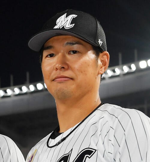 ロッテ中村奨吾(2025年4月撮影)