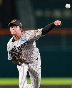 阪神対ヤクルト　阪神先発の高橋遥人(撮影･上山淳一)