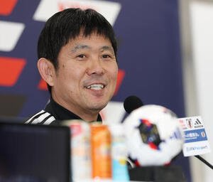 ニュージーランド戦に向け、前日会見で笑顔を見せる森保一監督(撮影･宮地輝)