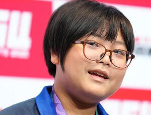 アジア大会金メダルの喜びを語るeスポーツ｢ぷよぷよ｣の栗原悠輝(撮影･足立雅史)