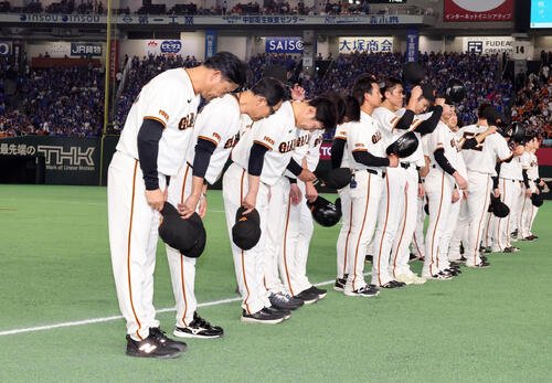 【巨人】橋上監督代行｢私のかじ取りがうまくいかなかった｣2連敗でCS敗退、異例シーズンに幕