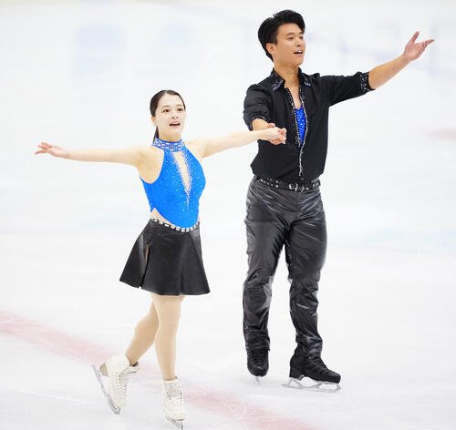 籠谷歩未、本田ルーカス剛史組(2025年10月撮影)