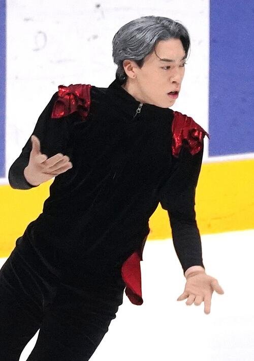 氷上で演技を披露する菊地竜生(撮影･栗林真菜)＝2026年10月18日