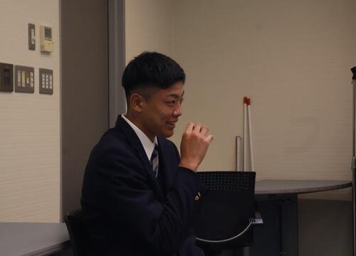 ロッテから5位指名を受けた奈良大付･新城