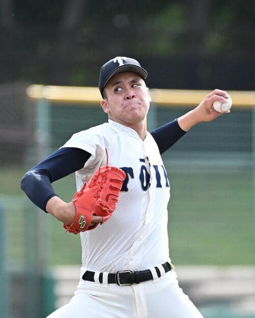 大阪桐蔭の川本晴大(2026年10月撮影)